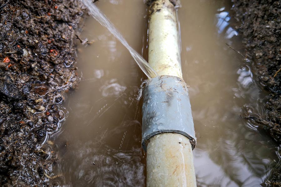 Fixing Leaky Pipe