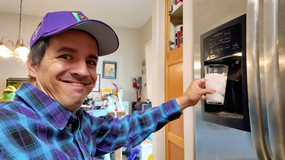 Chase Bradshaw tries his new Desert Water RO system